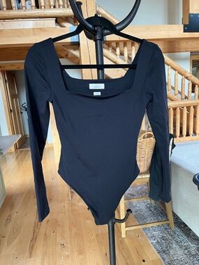 Aritzia Black Long-Sleeve Square-Neck Bodysuit